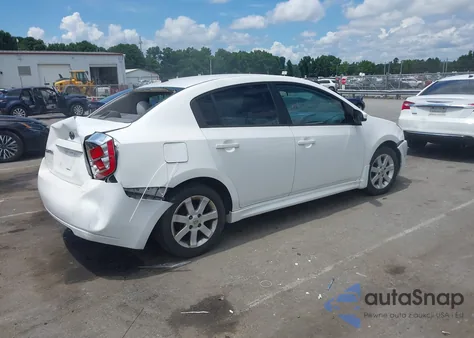 2011 Nissan Sentra 2.0Sr from USA, damaged, VIN 3N1AB6AP8BL631164